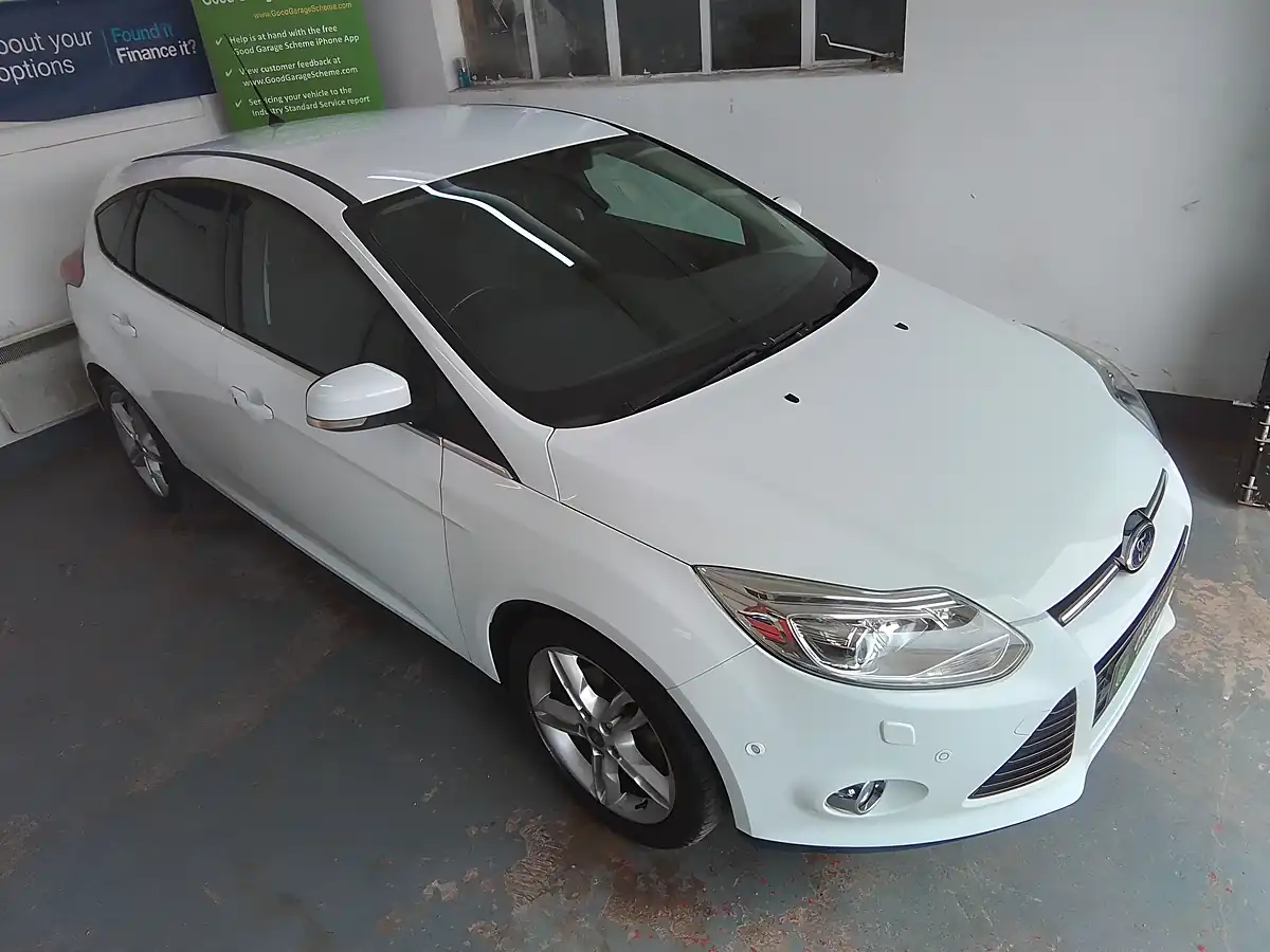 Used 2014 Ford Focus Titanium X White - Interior and Exterior details 4