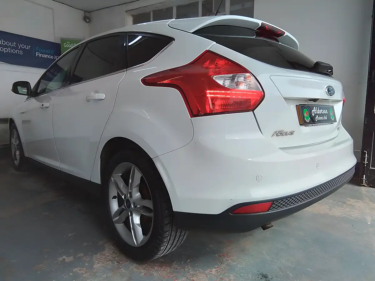 Used 2014 Ford Focus Titanium X White - Interior and Exterior details 8