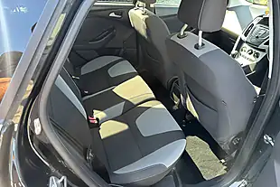 Used 2014 Ford Focus Zetec Black - Interior and Exterior details 12