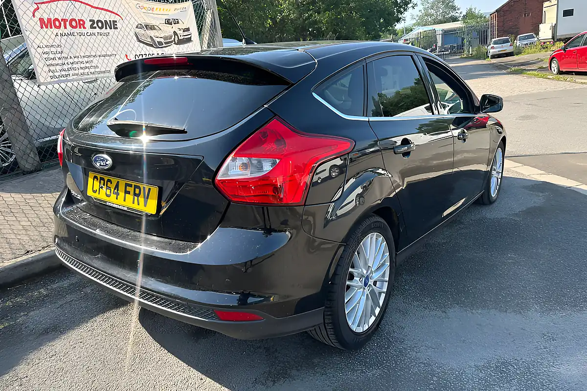 Used 2014 Ford Focus Zetec Black - Interior and Exterior details 6