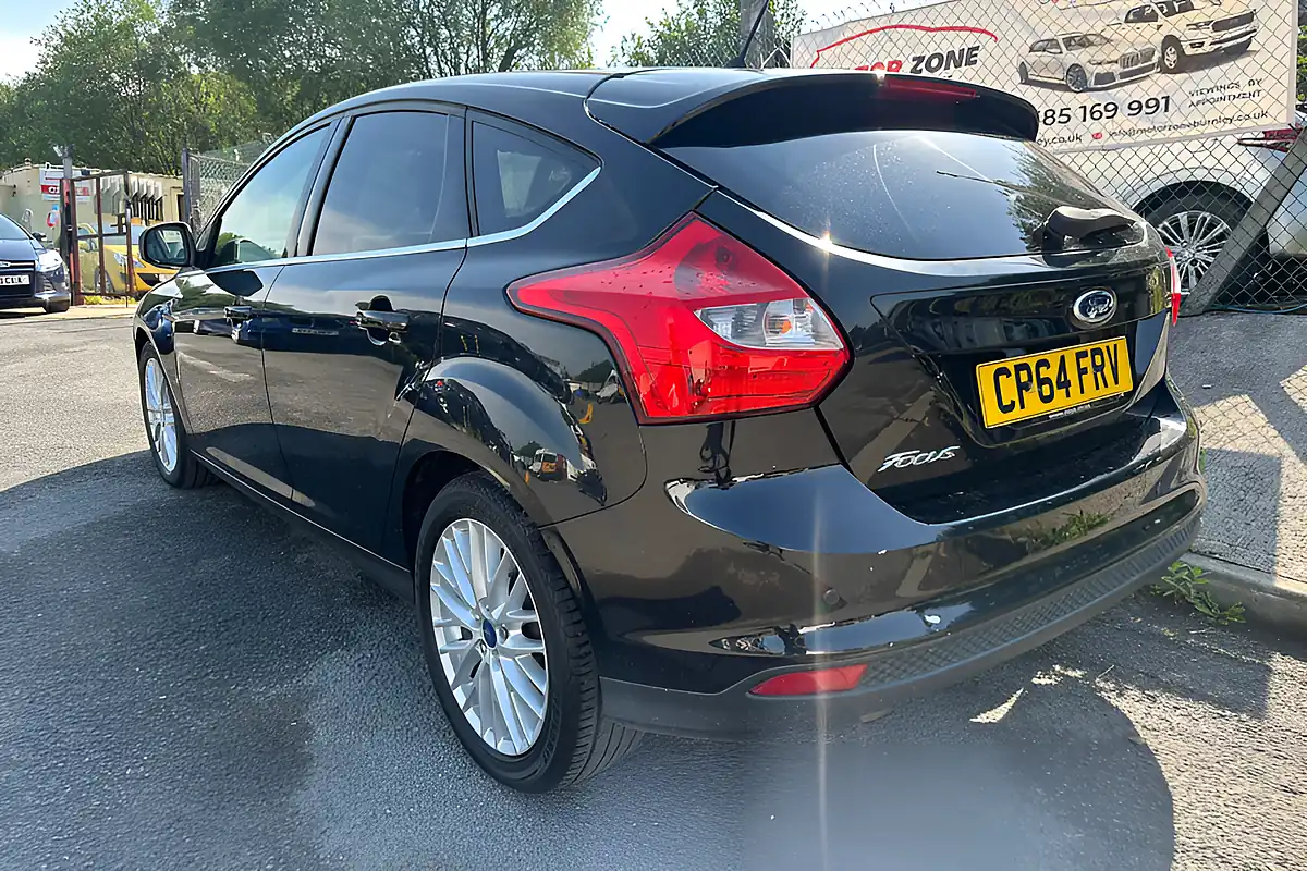 Used 2014 Ford Focus Zetec Black - Interior and Exterior details 8