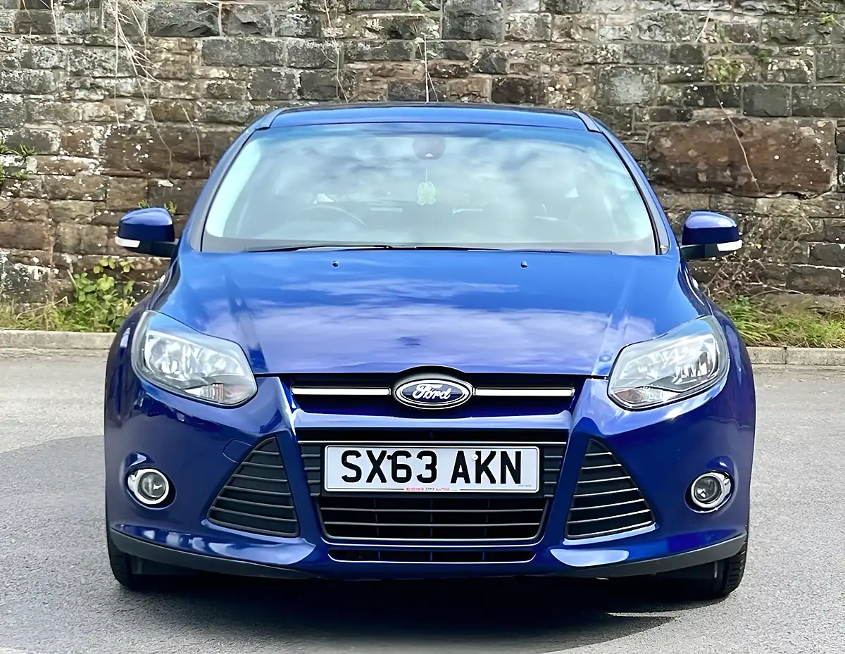 Used 2014 Ford Focus Zetec Deep Impact Blue - Interior and Exterior details 2