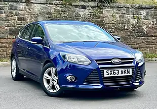 Used 2014 Ford Focus Zetec Deep Impact Blue - Interior and Exterior details 3