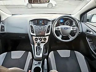 Used 2014 Ford Focus Zetec - Interior and Exterior details 10