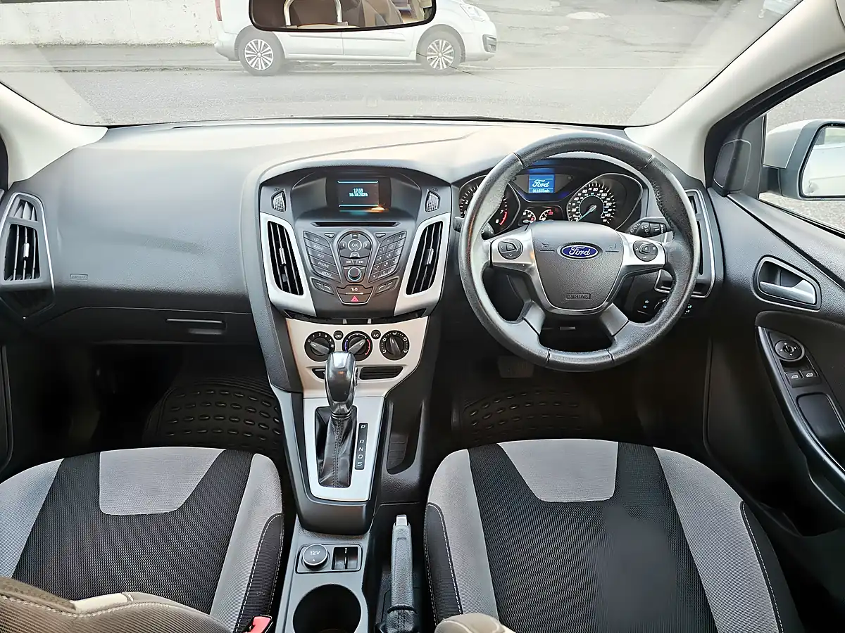 Used 2014 Ford Focus Zetec - Interior and Exterior details 10