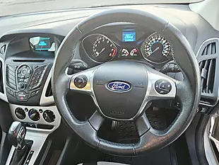 Used 2014 Ford Focus Zetec - Interior and Exterior details 13