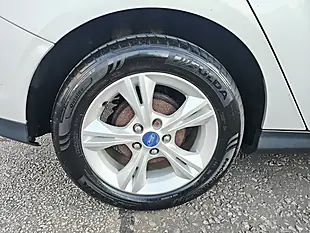 Used 2014 Ford Focus Zetec - Interior and Exterior details 20
