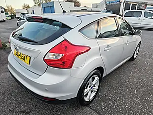 Used 2014 Ford Focus Zetec - Interior and Exterior details 3