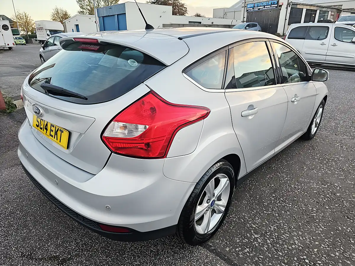 Used 2014 Ford Focus Zetec - Interior and Exterior details 3