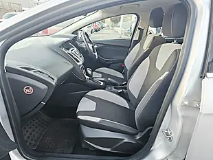 Used 2014 Ford Focus Zetec - Interior and Exterior details 7