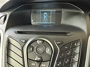 Used 2014 Ford Focus Zetec Moondust Silver - Interior and Exterior details 20