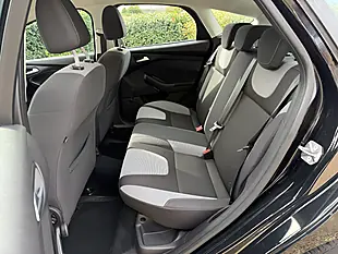 Used 2014 Ford Focus Zetec Navigator Black - Interior and Exterior details 10