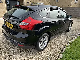 Used 2014 Ford Focus Zetec Navigator Black - Interior and Exterior details 2
