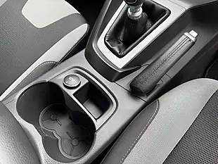 Used 2014 Ford Focus Zetec Navigator Black - Interior and Exterior details 13