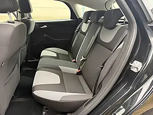 Used 2014 Ford Focus Zetec Navigator Black - Interior and Exterior details 16