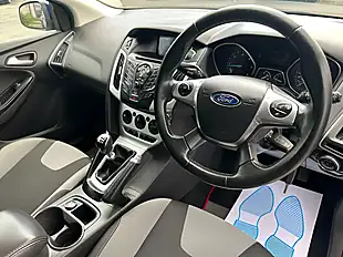 Used 2014 Ford Focus Zetec Navigator Blue - Interior and Exterior details 2