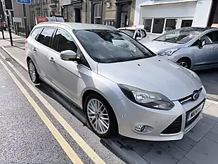 Used 2014 Ford Focus Zetec Navigator Silver - Interior and Exterior details 3