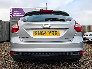 Used 2014 Ford Focus Zetec Navigator Silver - Interior and Exterior details 14