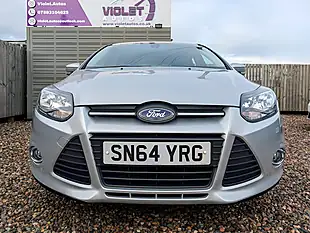 Used 2014 Ford Focus Zetec Navigator Silver - Interior and Exterior details 7