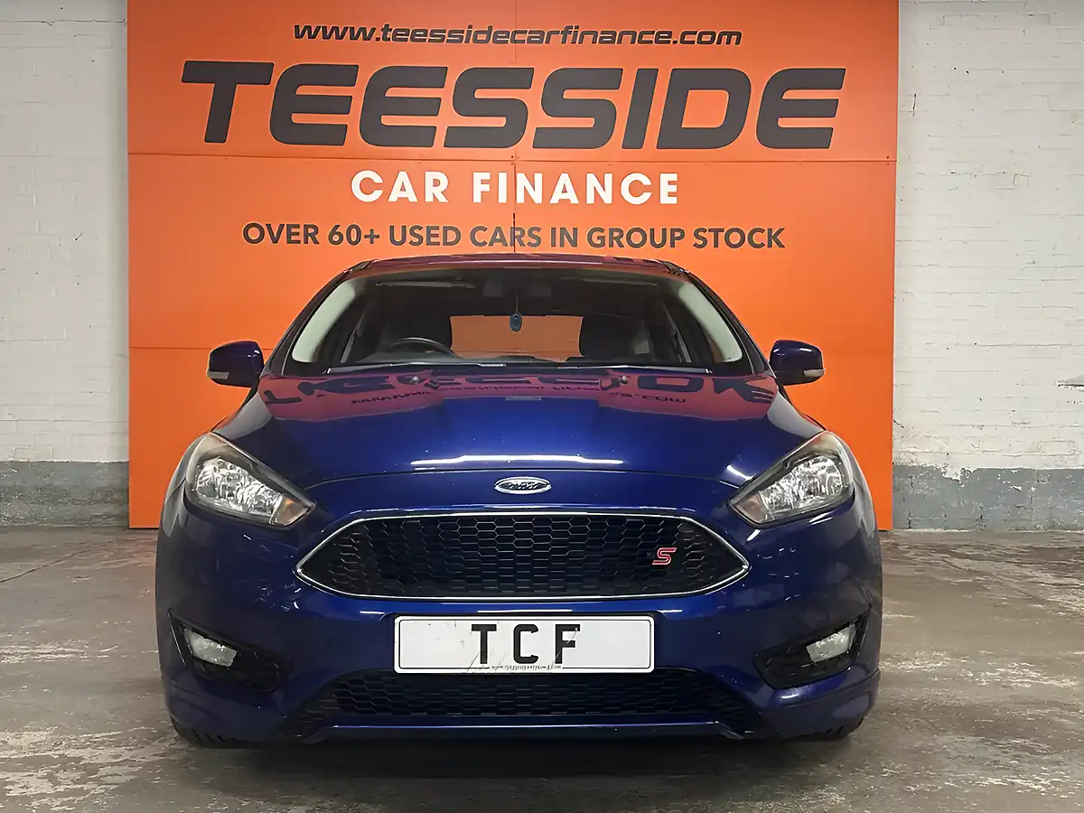 Used 2014 Ford Focus Zetec S Blue - Interior and Exterior details 11