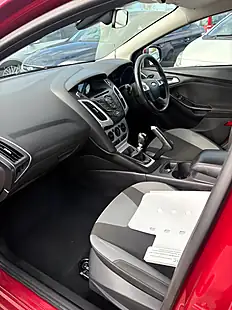 Used 2014 Ford Focus Zetec S Red - Interior and Exterior details 5