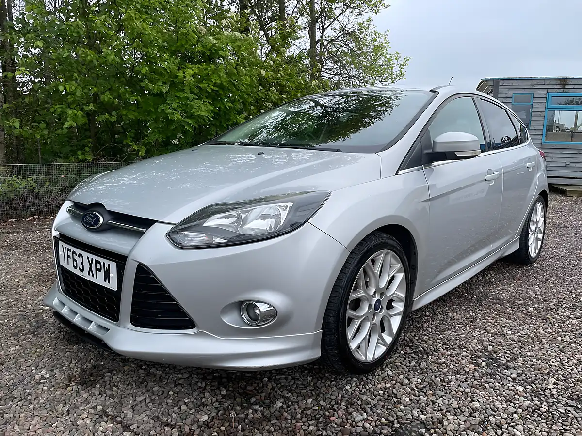 Used 2014 Ford Focus Zetec S Silver - Interior and Exterior details 2