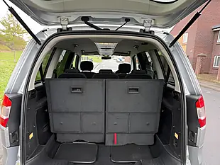 Used 2014 Ford Galaxy Titanium Silver - Interior and Exterior details 11