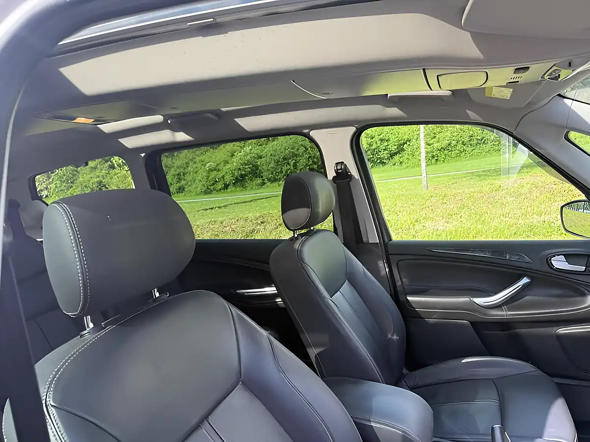 Used 2014 Ford Galaxy Titanium X Silver - Interior and Exterior details 13