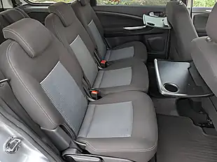 Used 2014 Ford Galaxy Zetec Silver - Interior and Exterior details 20