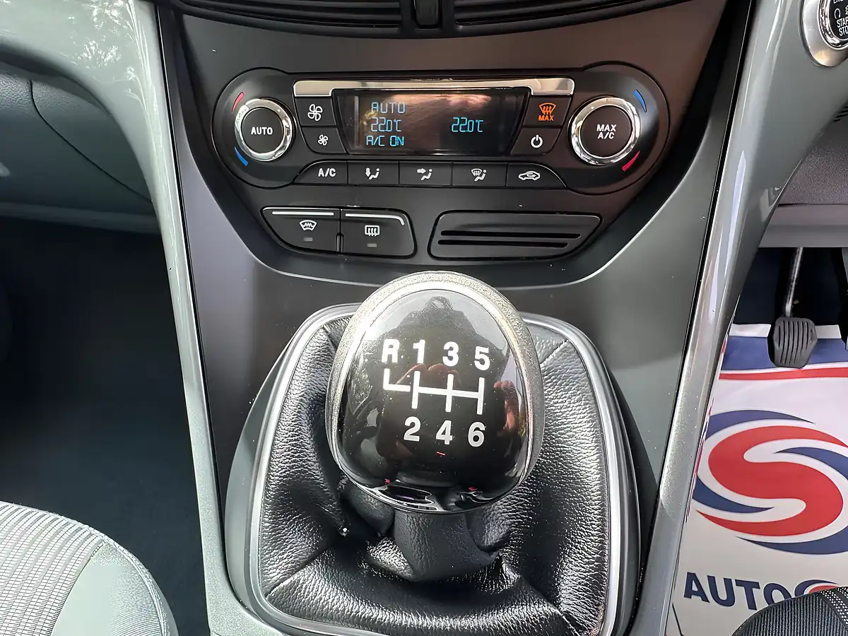 Used 2014 Ford Grand C-Max Titanium Black - Interior and Exterior details 14