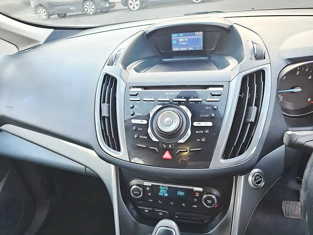 Used 2014 Ford Grand C-Max Titanium Silver - Interior and Exterior details 12