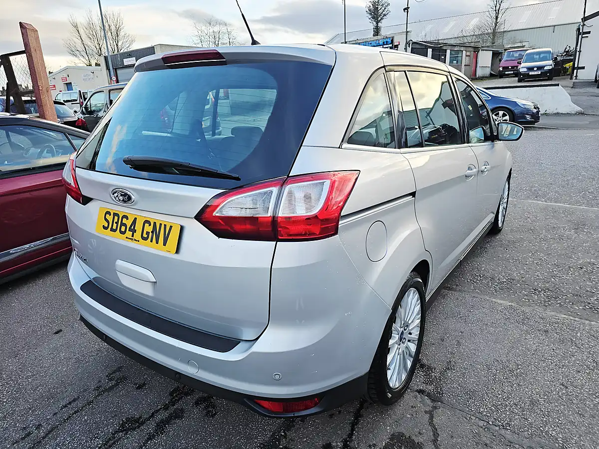 Used 2014 Ford Grand C-Max Titanium Silver - Interior and Exterior details 5