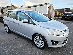 Used 2014 Ford Grand C-Max Titanium Silver - Interior and Exterior details 6