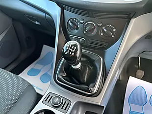 Used 2014 Ford Grand C-Max Zetec White - Interior and Exterior details 15
