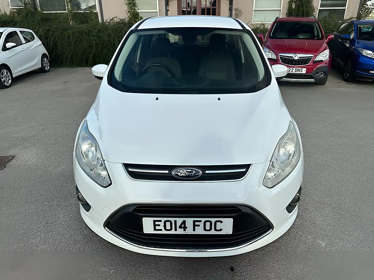 Used 2014 Ford Grand C-Max Zetec White - Interior and Exterior details 4