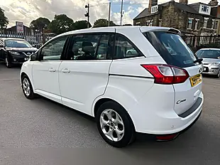 Used 2014 Ford Grand C-Max Zetec White - Interior and Exterior details 8