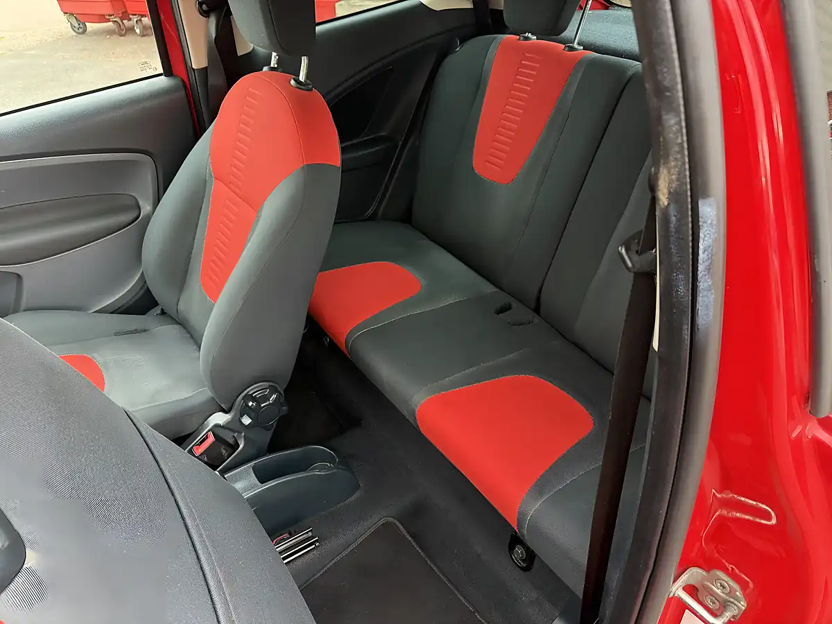 Used 2014 Ford Ka 3 Door Red - Interior and Exterior details 14