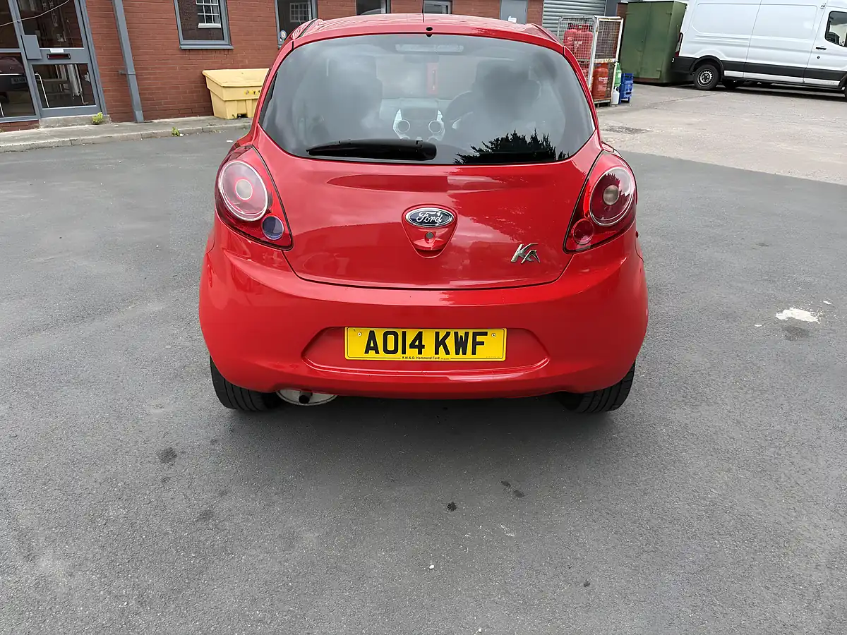 Used 2014 Ford Ka 3 Door Red - Interior and Exterior details 4