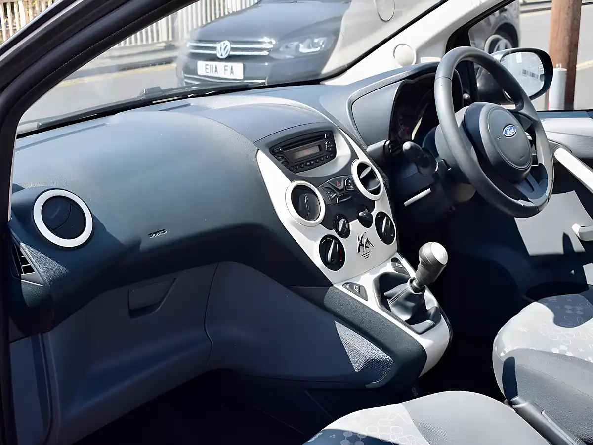 Used 2014 Ford Ka Edge Black - Interior and Exterior details 12