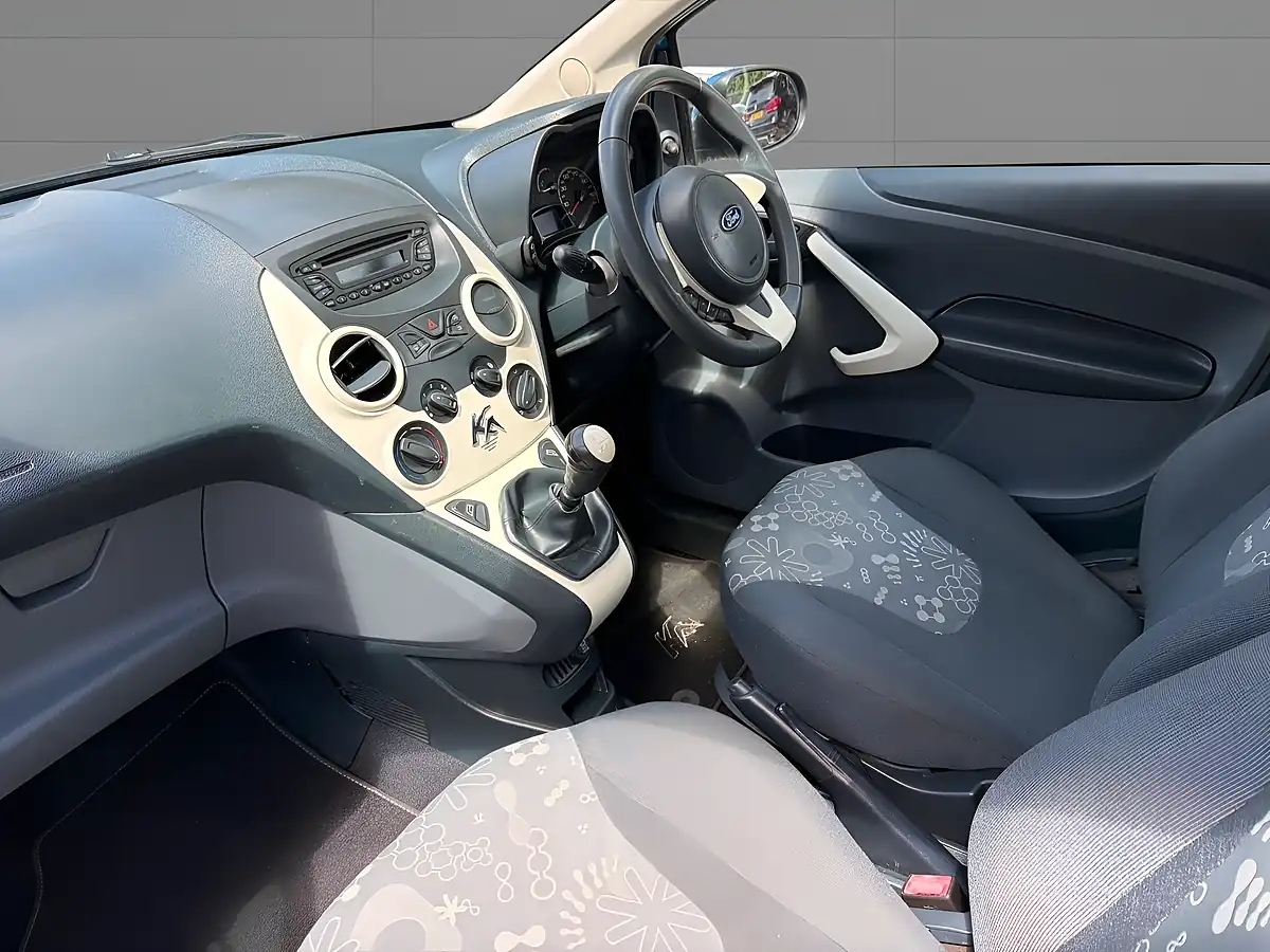 Used 2014 Ford Ka Edge Blue - Interior and Exterior details 12