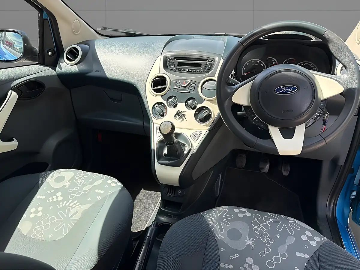 Used 2014 Ford Ka Edge Blue - Interior and Exterior details 14