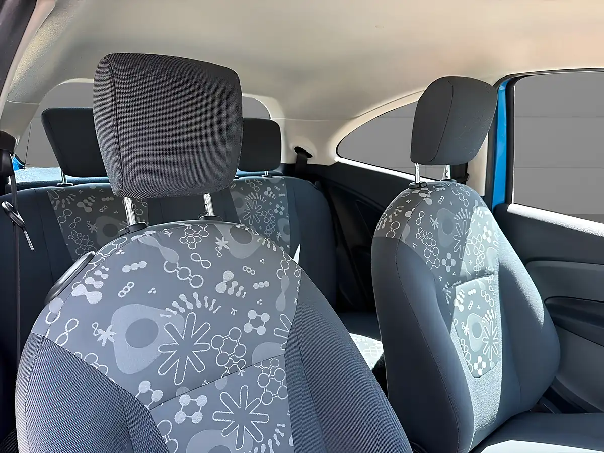 Used 2014 Ford Ka Edge Blue - Interior and Exterior details 9