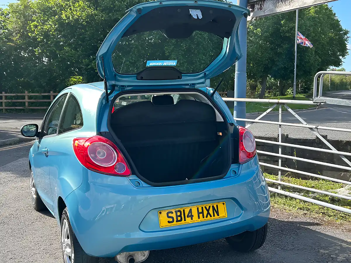 Used 2014 Ford Ka Edge Blue - Interior and Exterior details 10