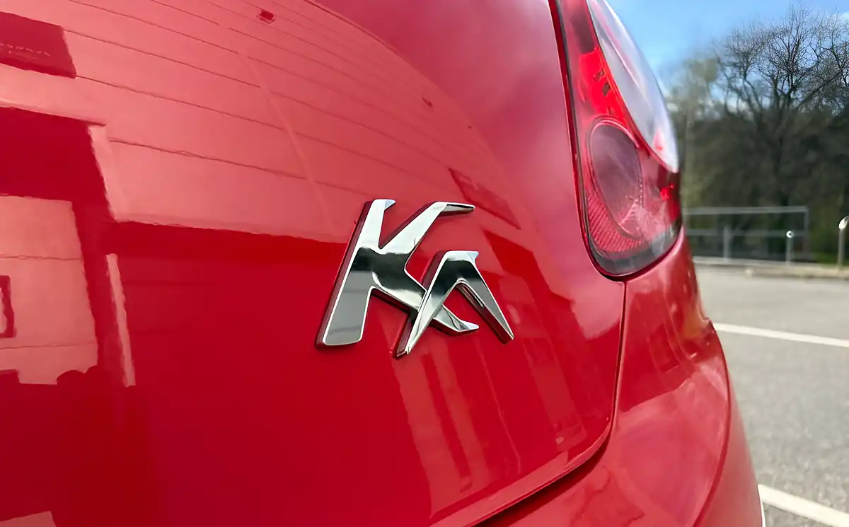 Used 2014 Ford Ka Edge Red - Interior and Exterior details 14