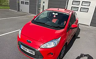 Used 2014 Ford Ka Edge Red - Interior and Exterior details 8