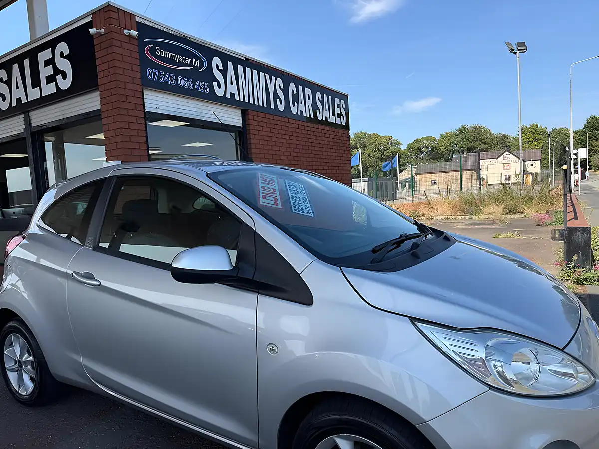 Used 2014 Ford Ka Edge Silver - Interior and Exterior details 10