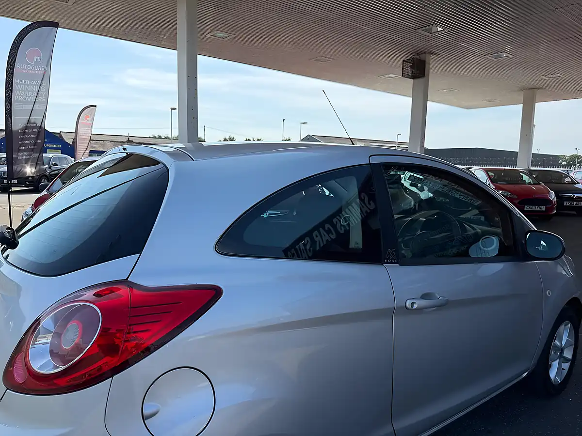Used 2014 Ford Ka Edge Silver - Interior and Exterior details 12