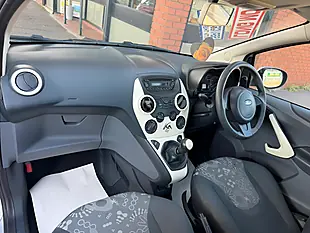 Used 2014 Ford Ka Edge Silver - Interior and Exterior details 14