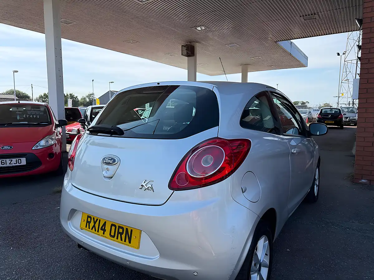 Used 2014 Ford Ka Edge Silver - Interior and Exterior details 6