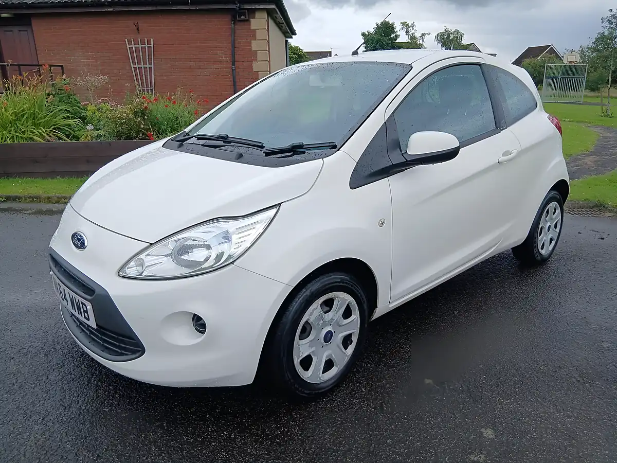 Used 2014 Ford Ka Edge White - Interior and Exterior details 3